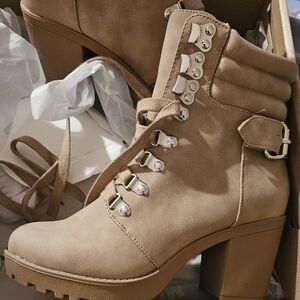 Stylish Tan Ankle Boots with Buckle Detail